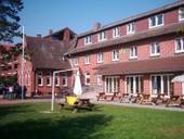 Jugendherberge Ratzeburg - direkt am K�chensee neben dem Hallenbad und der Seebadestelle